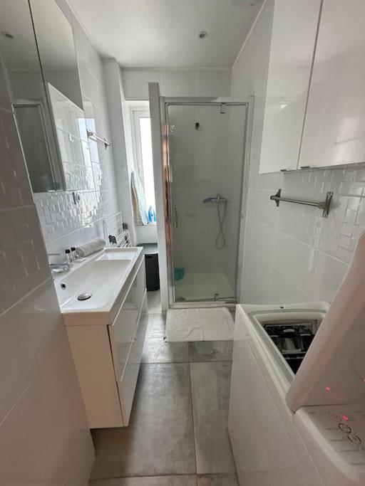 Appartement Avec 4 Chambres Doubles - Proche De La Mer, Des Transports Et De La Promenade Des Anglais Nice Exterior photo